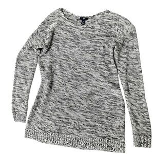 Gap Scoop neck Marbled Black and White Cable Knit Sweater
